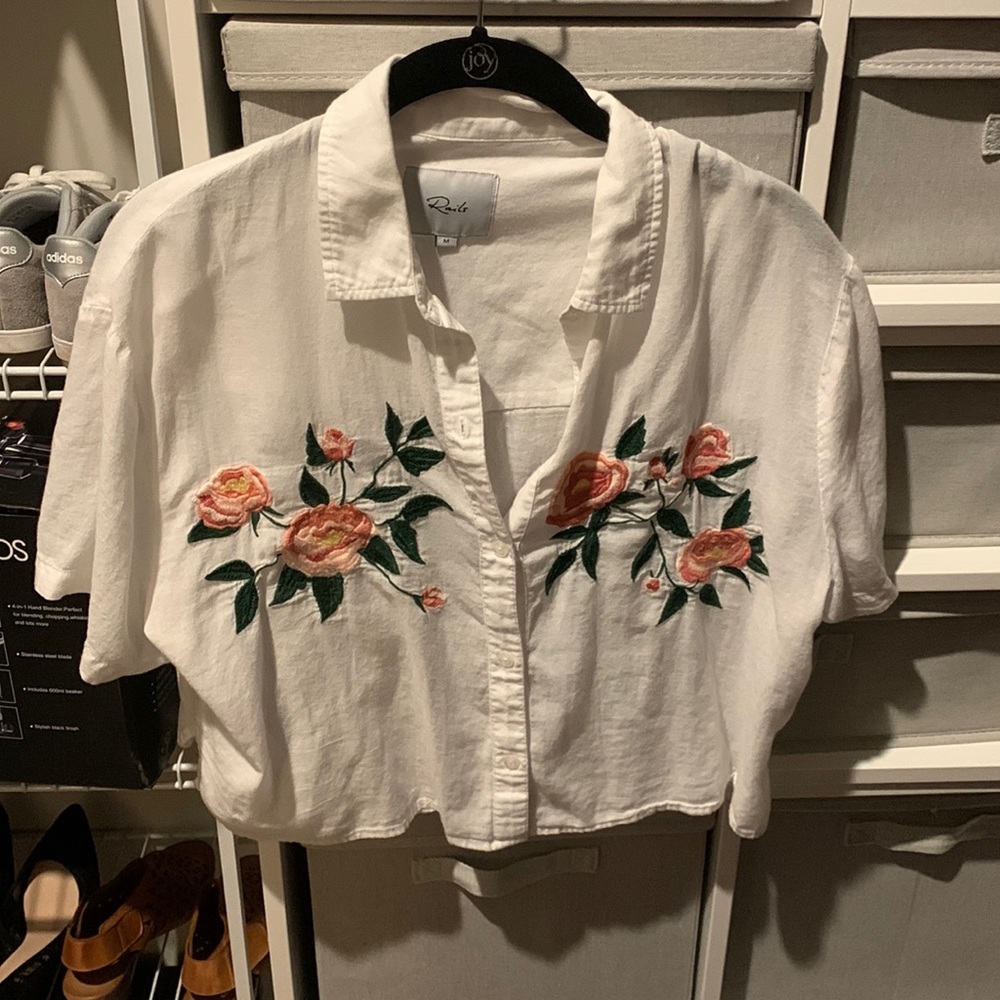Embroidered collared Rails crop